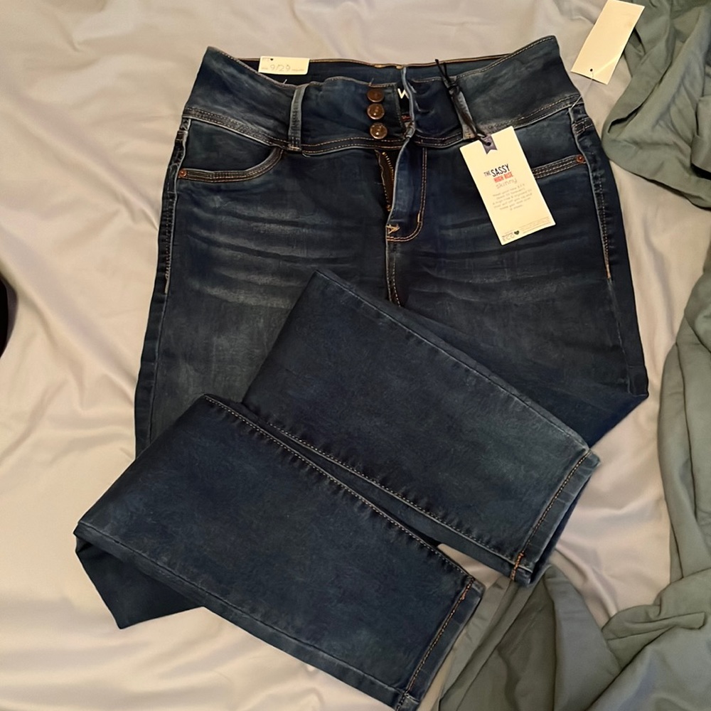 Wallflower Jeans